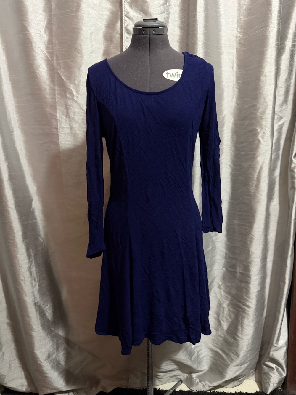 Forever 21 Navy Long Sleeve Scoop Neck A-Line Dress